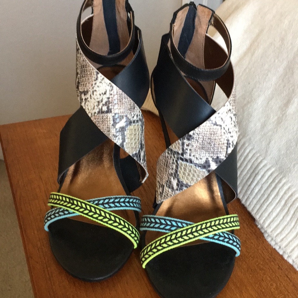 Cynthia Vincent Manhattan Sandal size 9.5 - Picture 5 of 6
